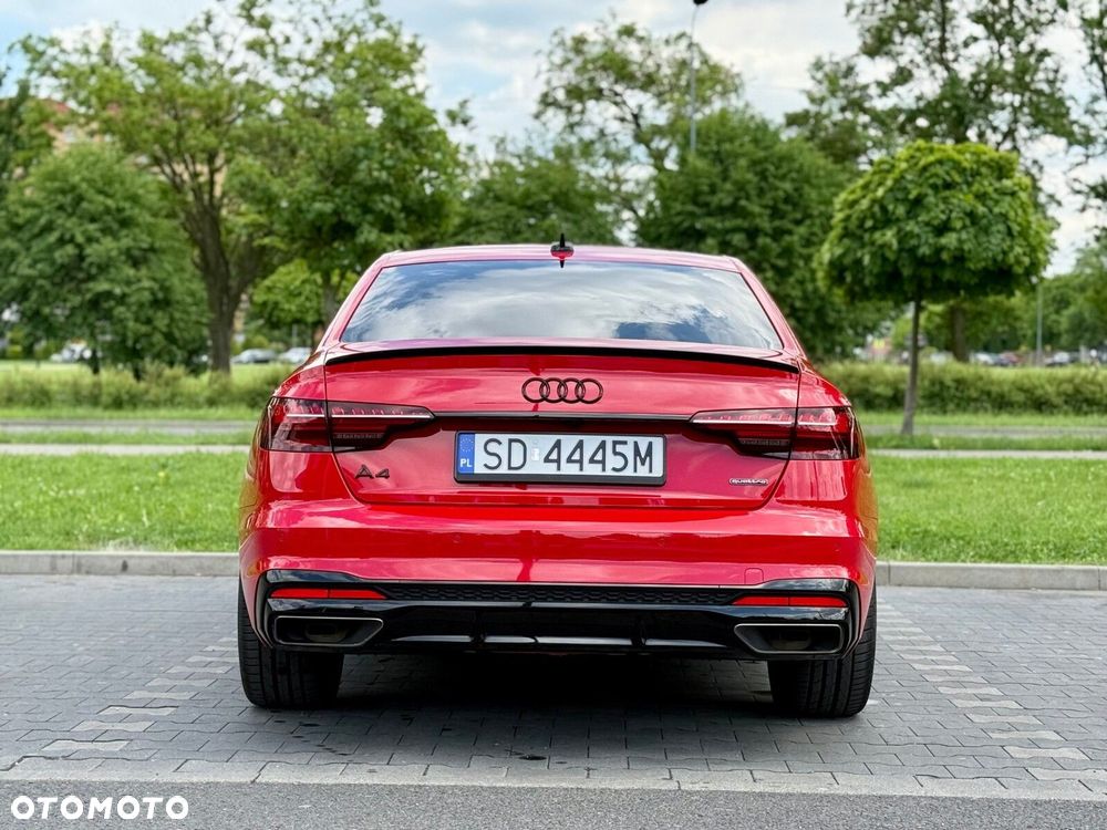 Audi A4 Limousine - 11