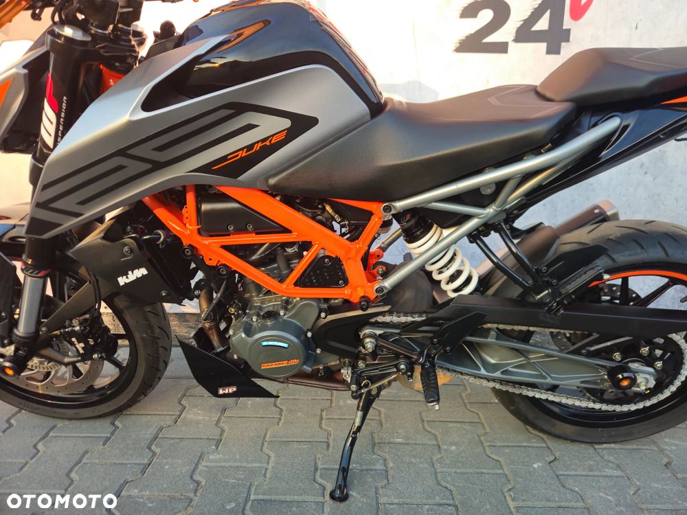 KTM Duke - 33
