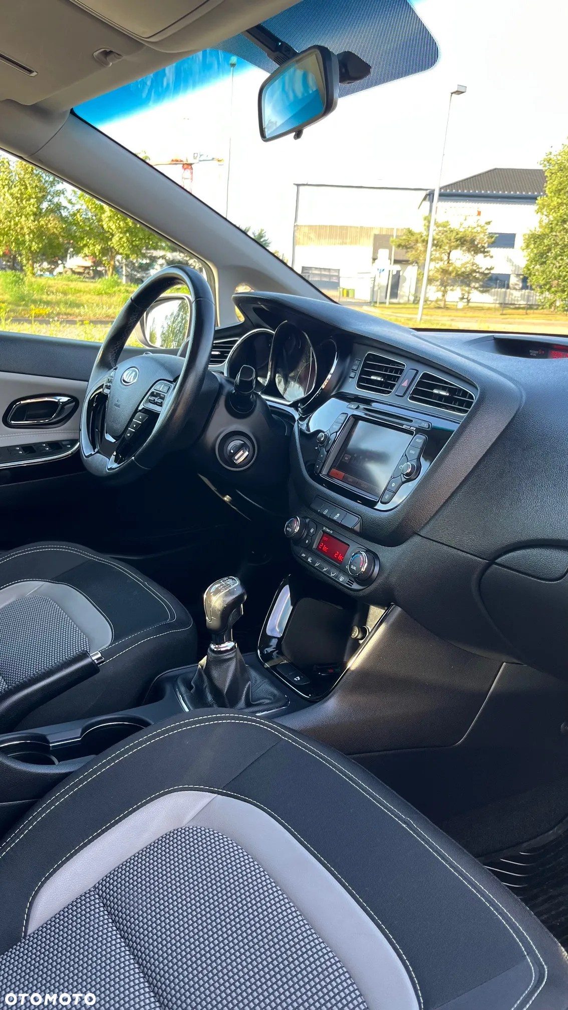 Kia Ceed Cee'd 1.6 GDI L Business Line - 13