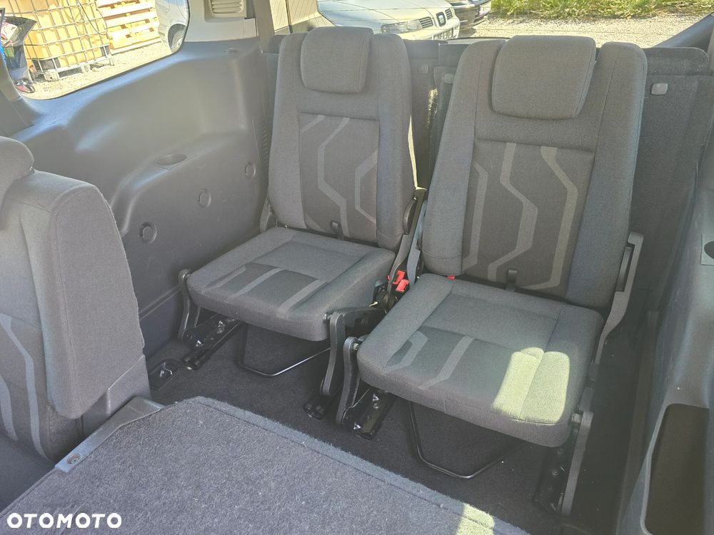 Ford Tourneo Connect - 25
