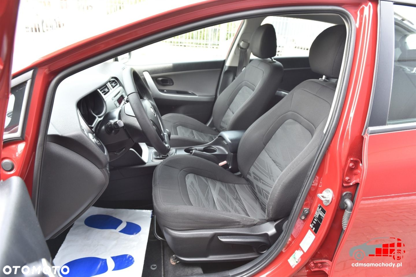 Kia Ceed - 13