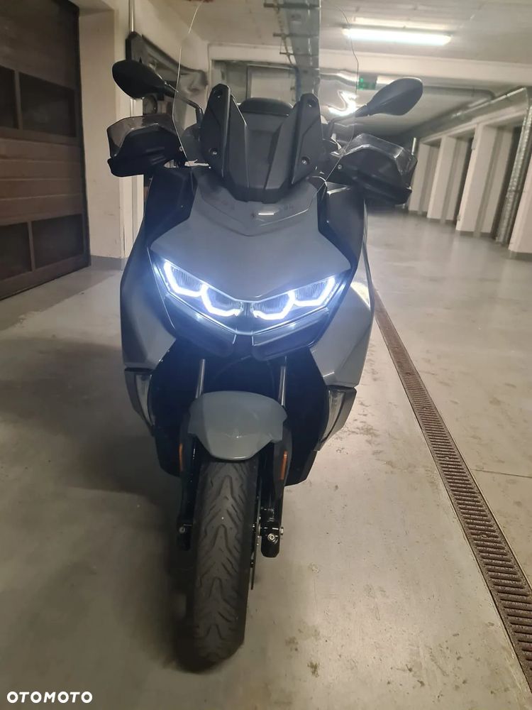 BMW C 400 GT - 11