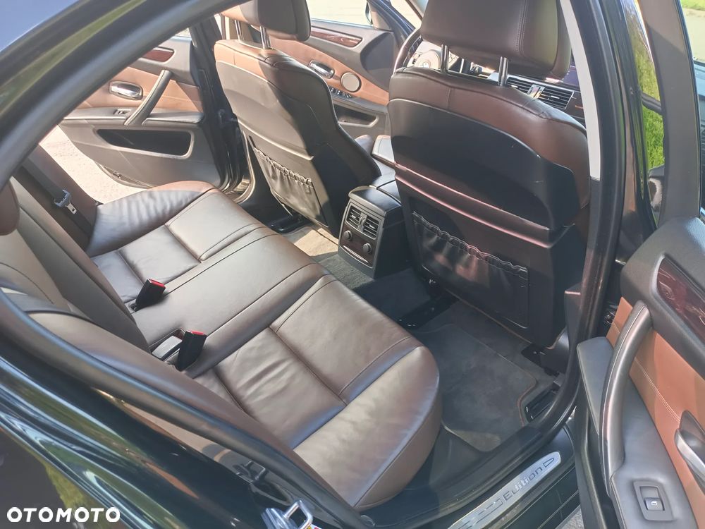 BMW Seria 5 - 36
