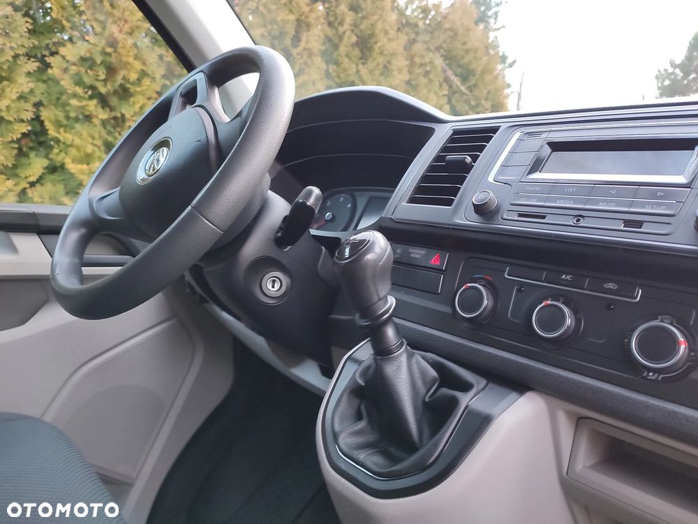 Volkswagen transporter - 12