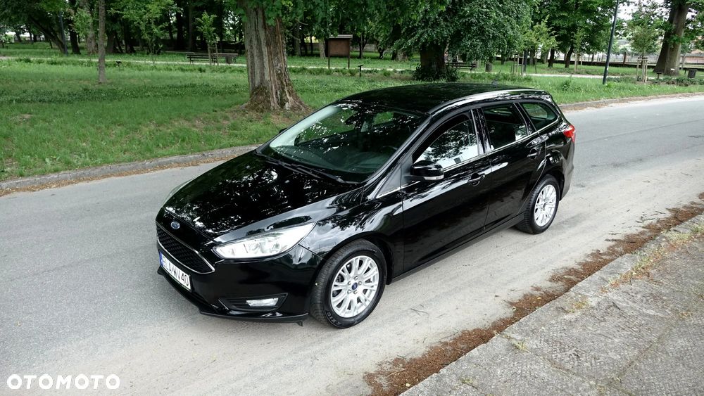 Ford Focus - 25