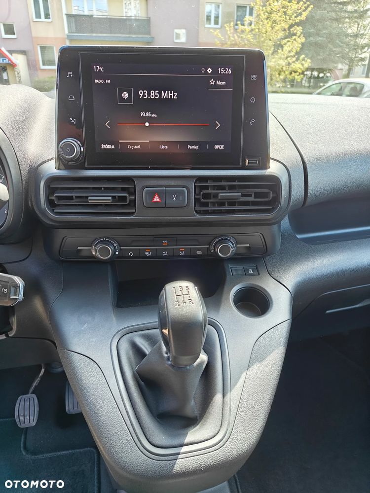Opel Combo 1.5 CDTI Essentia S&S - 17