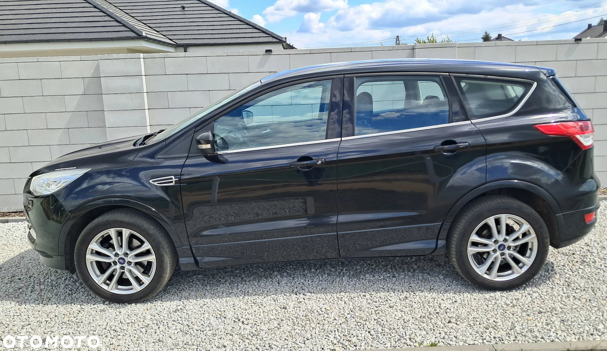 Ford Kuga 2.0 TDCi Individual - 3