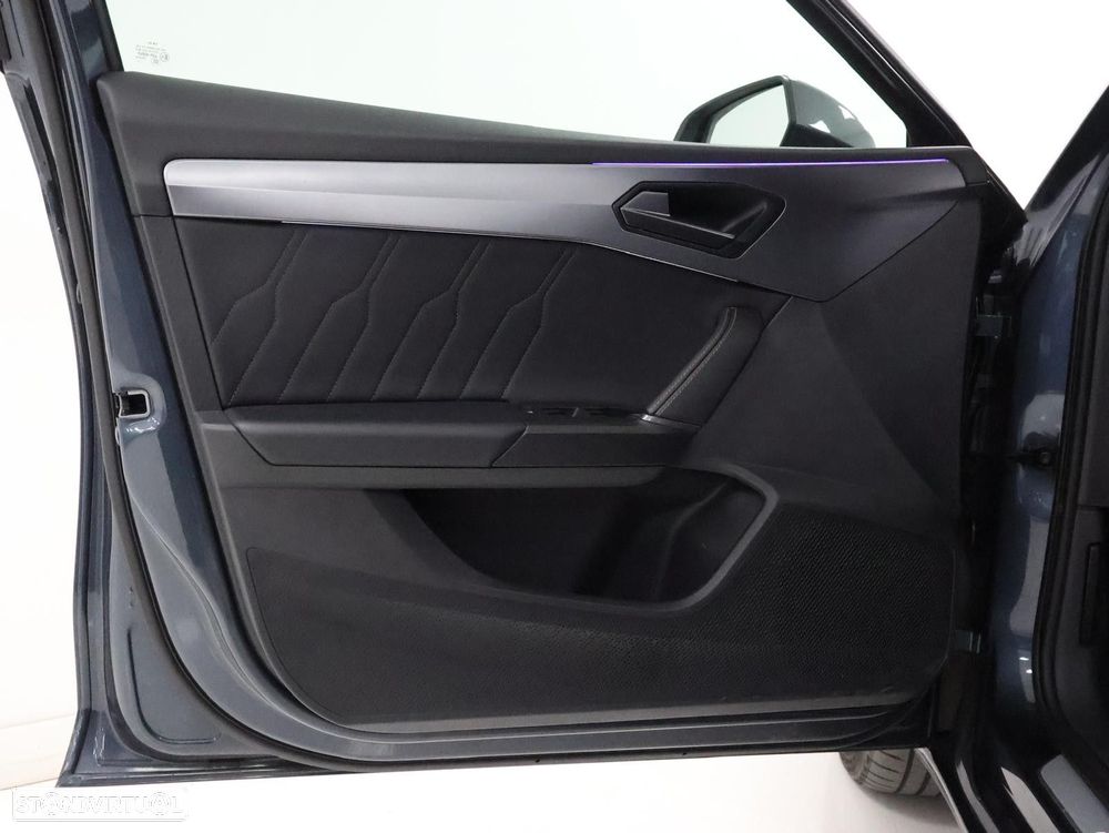 Cupra Leon 1.5 eTSI MID DSG - 10