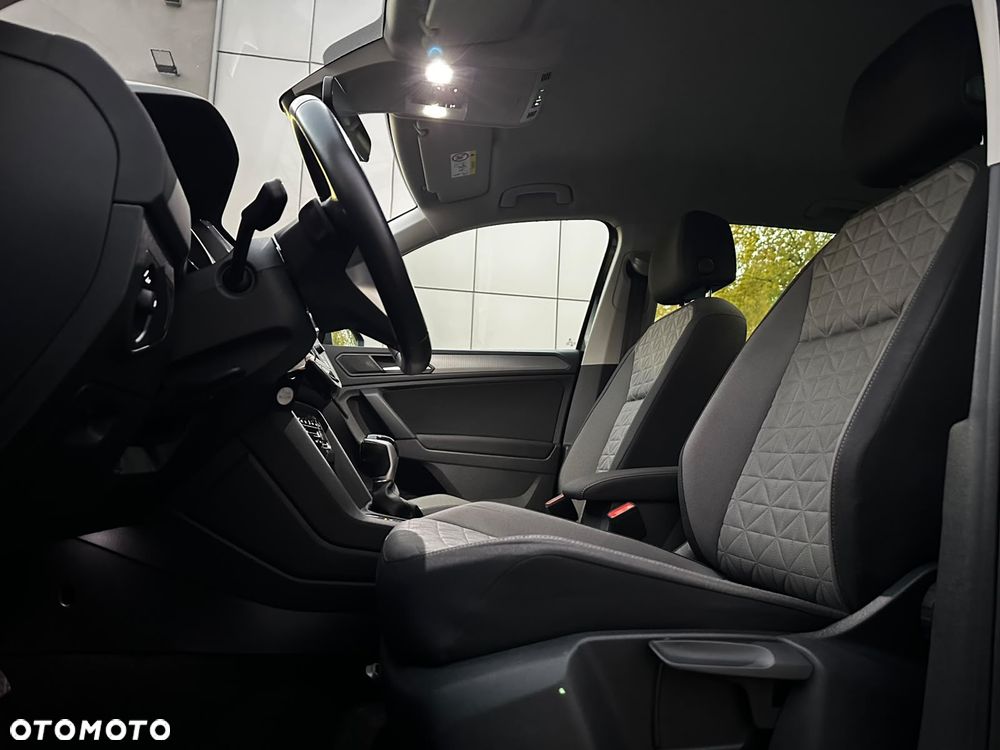 Volkswagen Tiguan 2.0 TDI SCR 4Mot Life DSG - 12