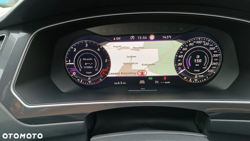 Volkswagen Tiguan - 11