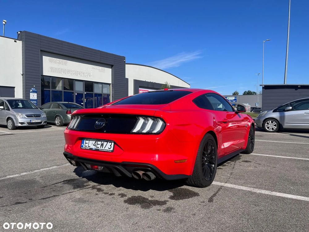 Ford Mustang 5.0 V8 GT - 6