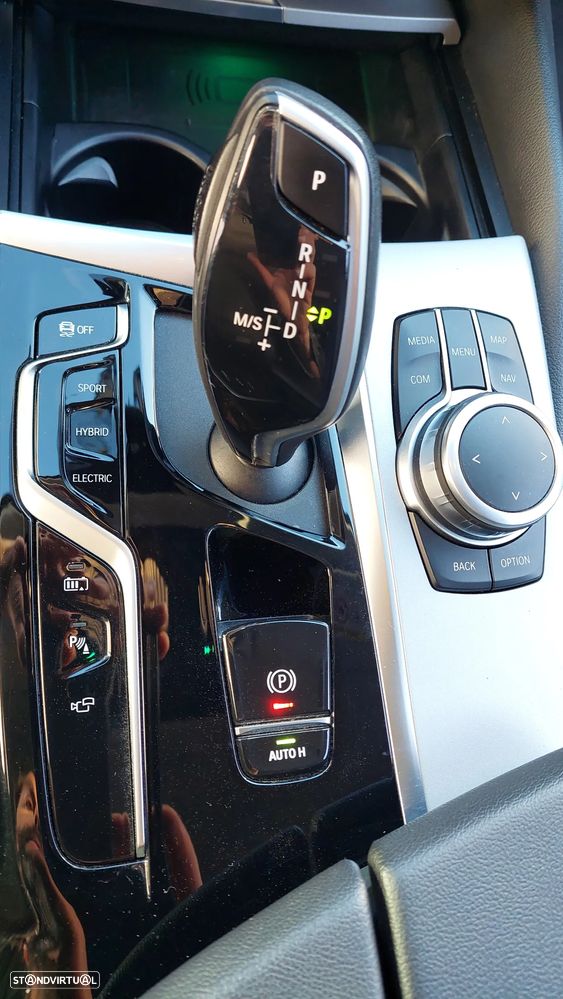 BMW 530 e xDrive Touring Aut. Luxury Line - 23