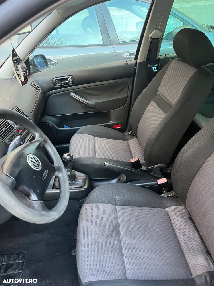 Dezmembrez VW Volkswagen Golf 4 break negru 2002 - 11