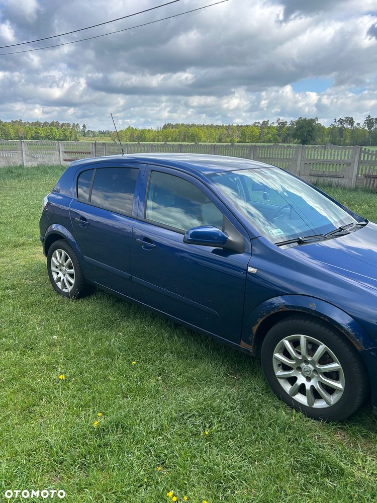 Opel Astra 1.6 Start - 2