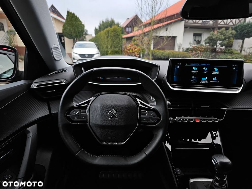 Peugeot 2008 1.5 BlueHDi Allure S&S - 13