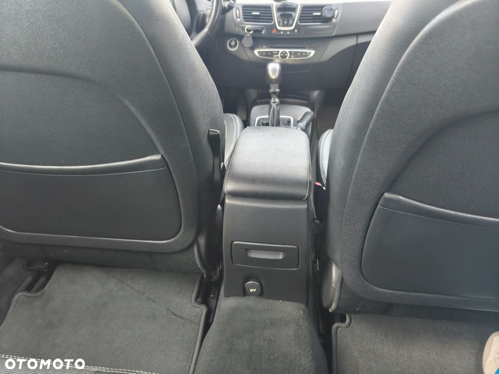 Renault Laguna 2.0 Authentique - 17