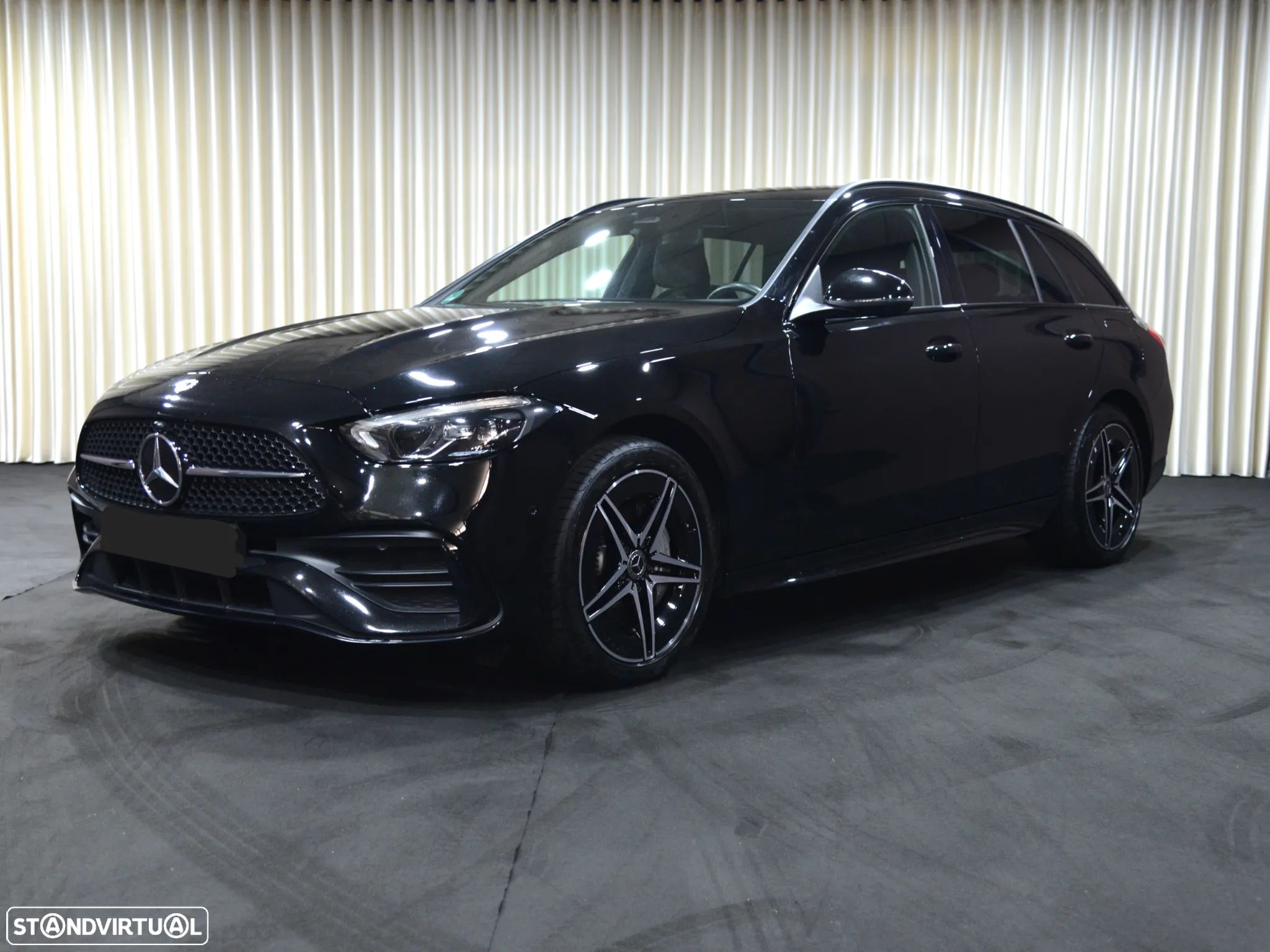 Mercedes-Benz C 300 e AMG Line - 1