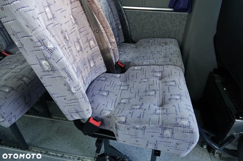 Mercedes-Benz SPRINTER 516 CDI / 2x KLIMA /SPROWADZONY / - 29