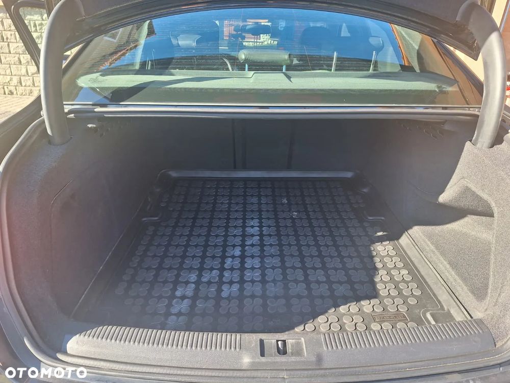 Audi A4 Limousine 1.8 TFSI S line Sportpaket - 24