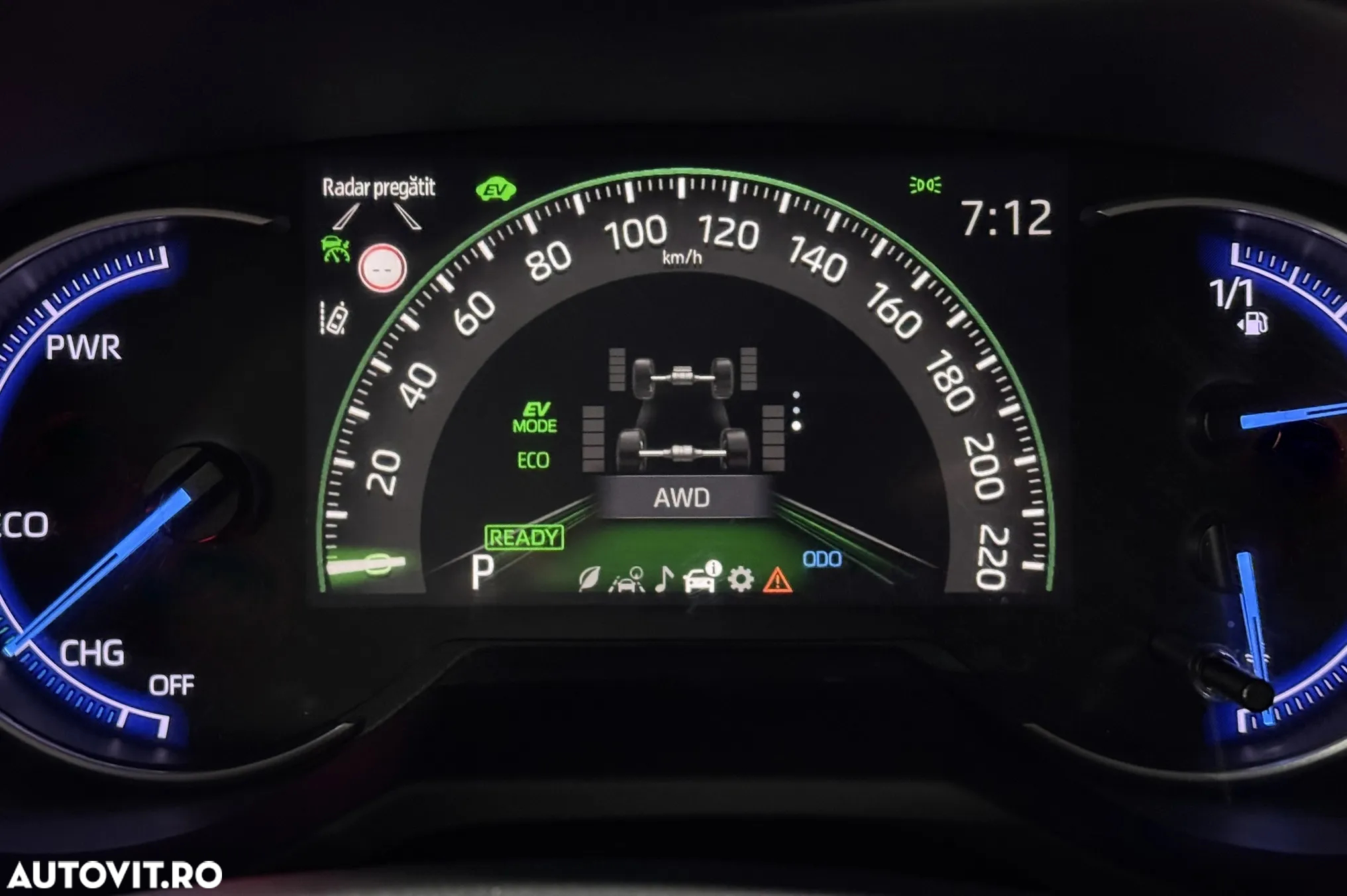 Toyota RAV4 2.5 Hybrid VVT-iE 4x4 Luxury - 37