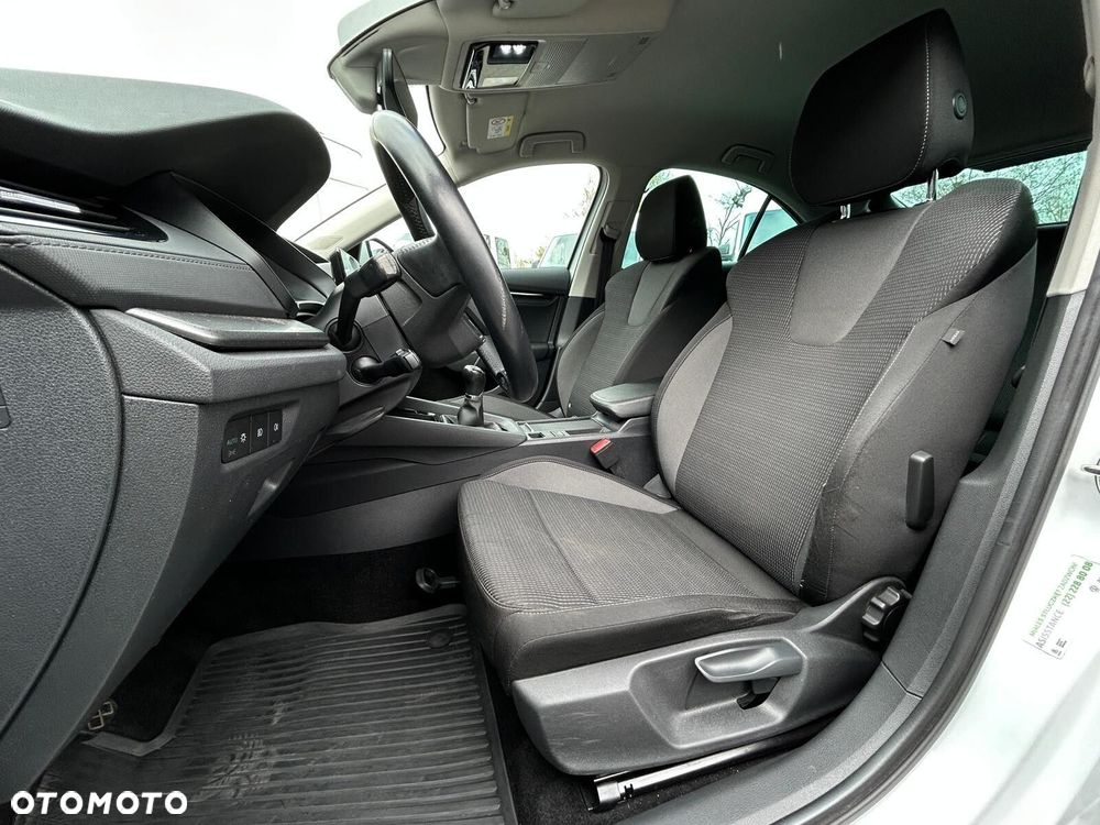 Skoda Octavia 1.5 TSI ACT Ambition - 9