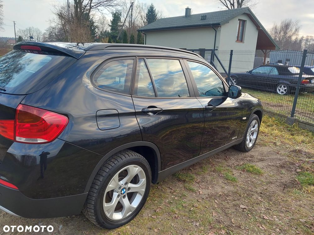 BMW X1 sDrive18i - 31