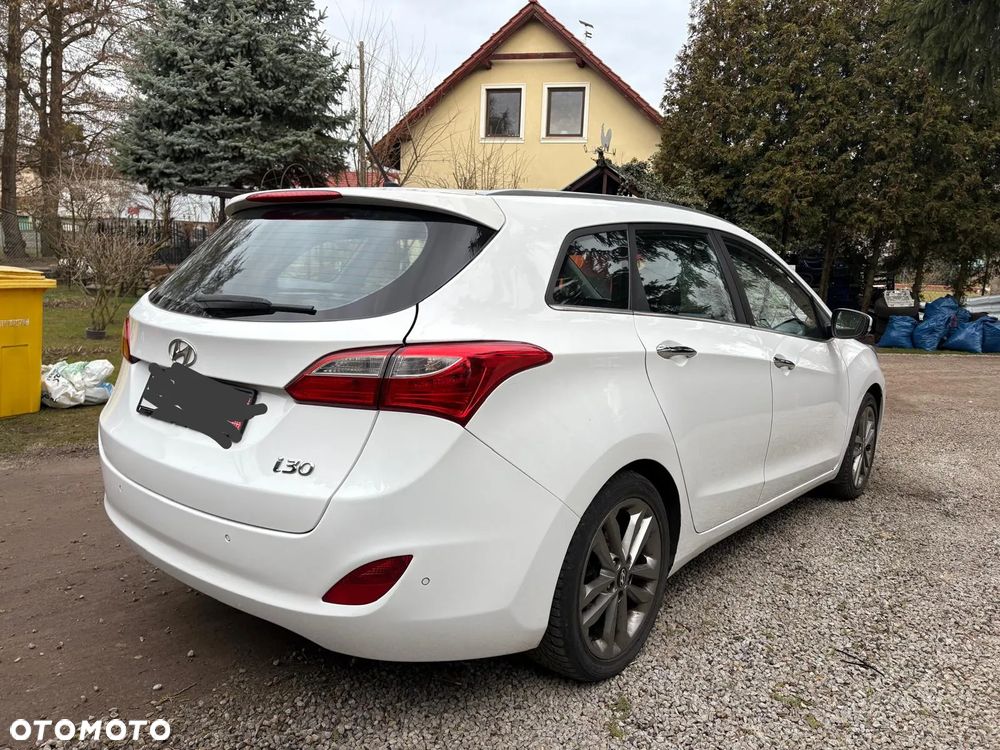 Hyundai i30 blue 1.6 CRDi DCT Trend - 4