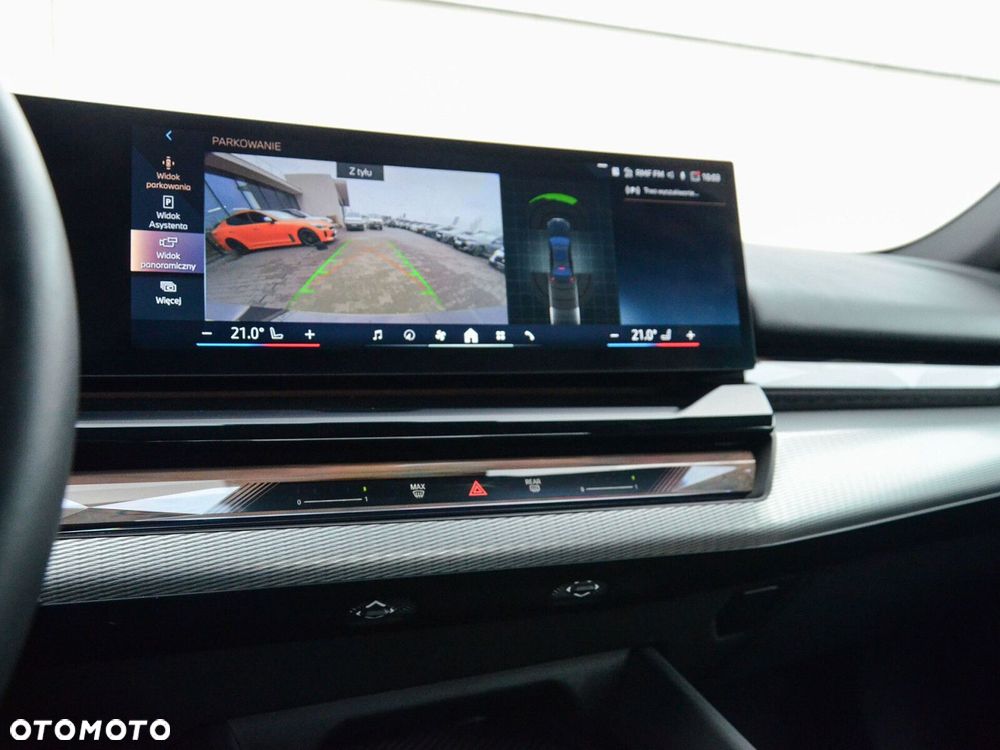 BMW Seria 5 - 25