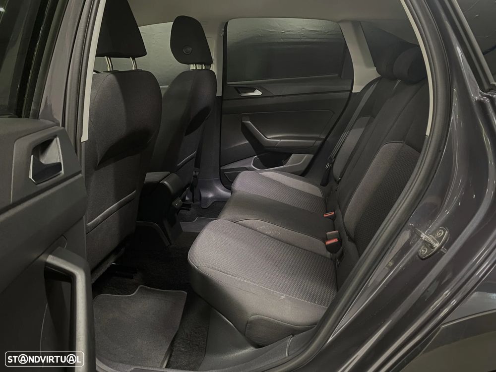 VW Taigo 1.0 TSI - 11
