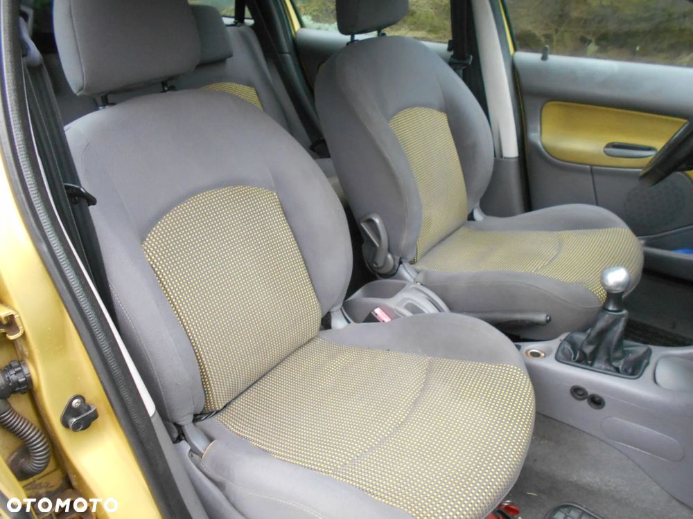 Peugeot 206 1.1 Color-Line - 5