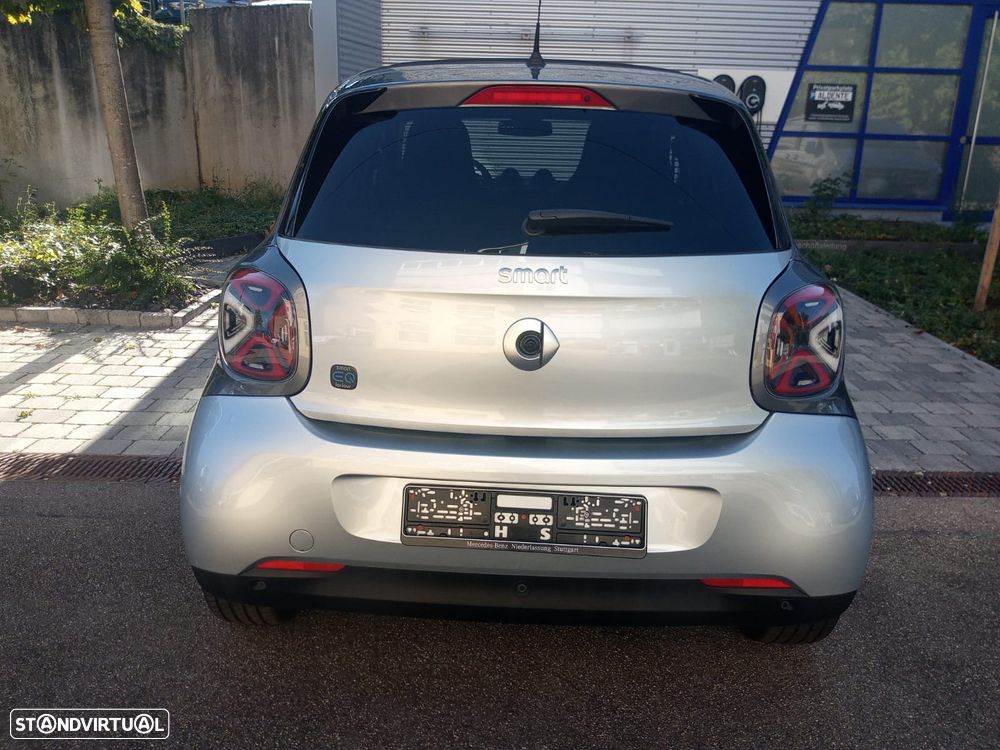 Smart ForFour EQ - 4