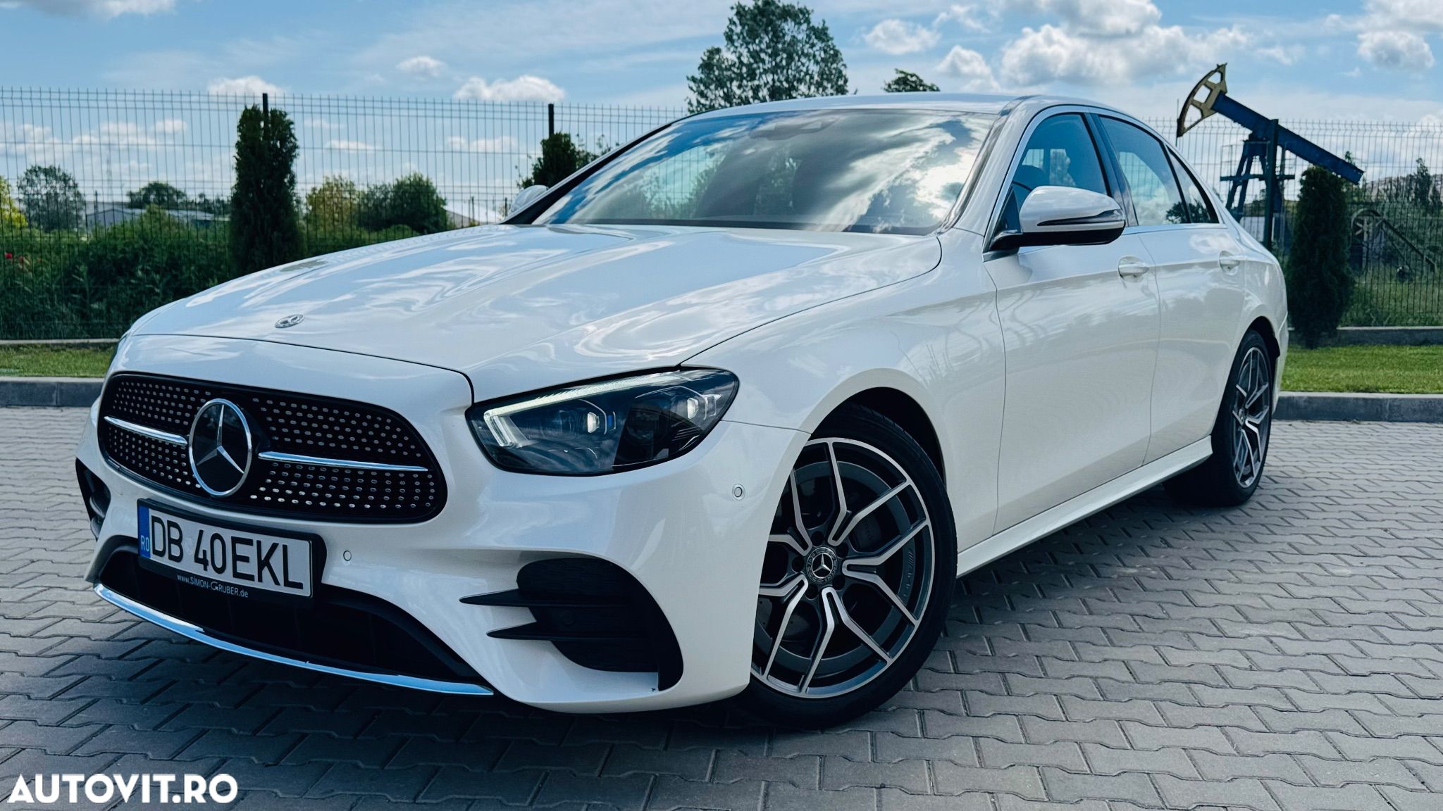 Mercedes-Benz E - 1