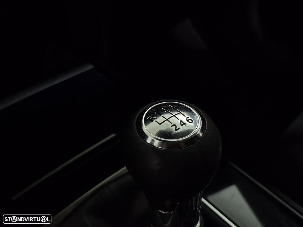 Mazda CX-30 - 25