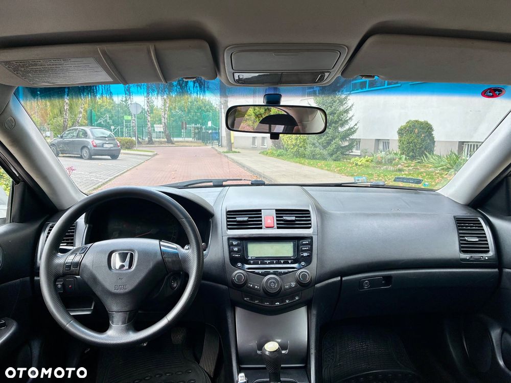 Honda Accord 2.0 Sport - 8