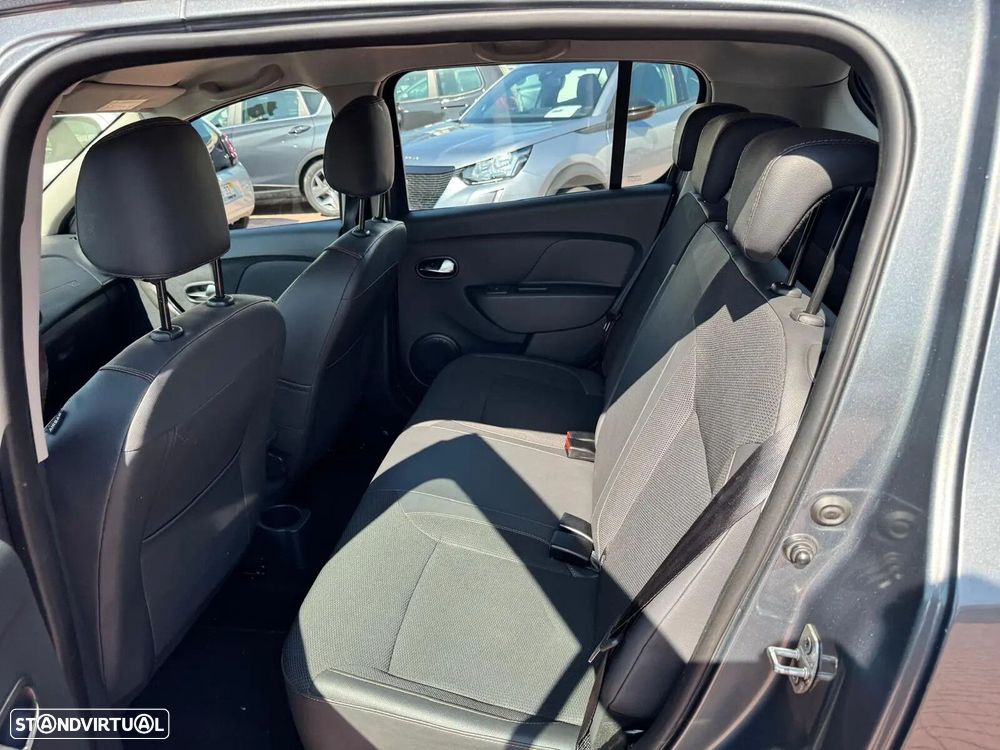 Dacia Sandero 0.9 TCe Stepway - 16