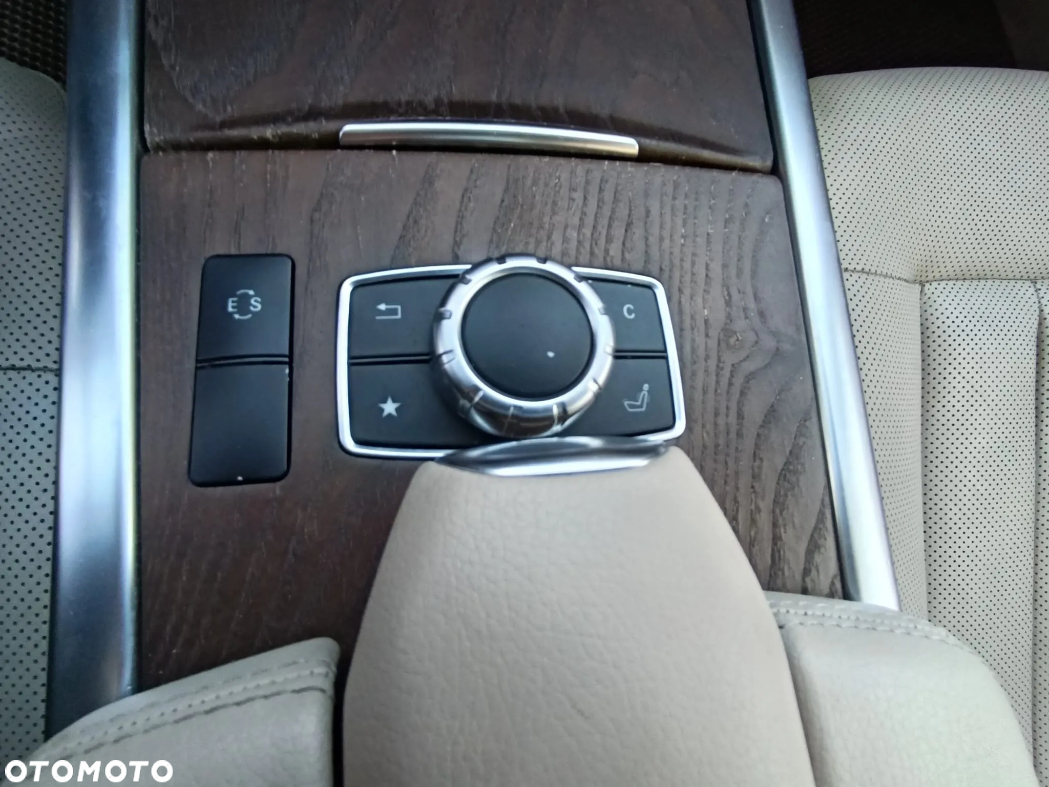 Mercedes-Benz Klasa E 400 7G-TRONIC Avantgarde - 23