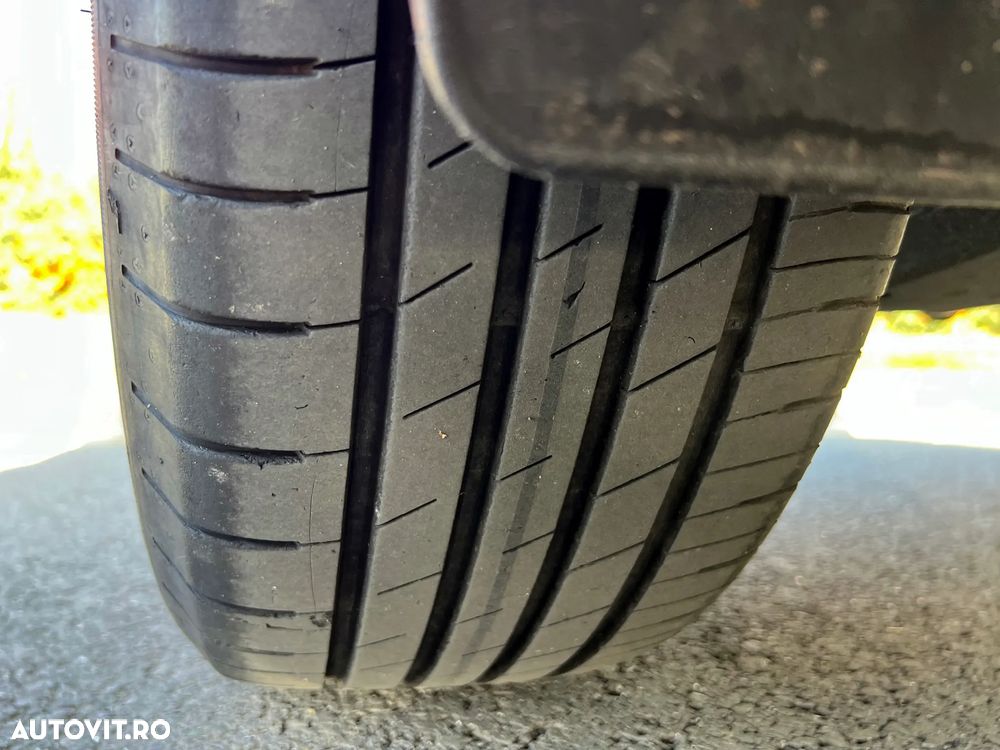 Renault Captur BLUE dCi EDC Intens - 31