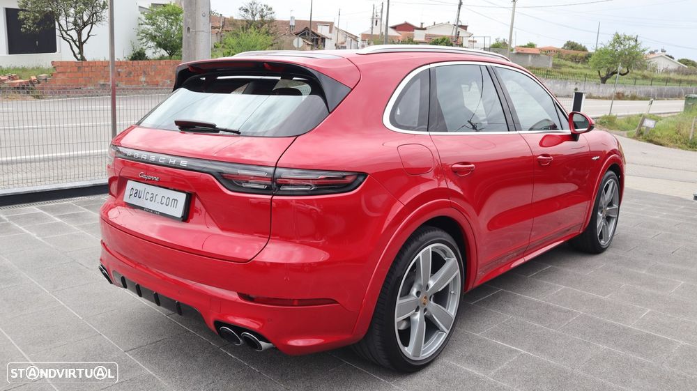 Porsche Cayenne E-Hybrid - 6