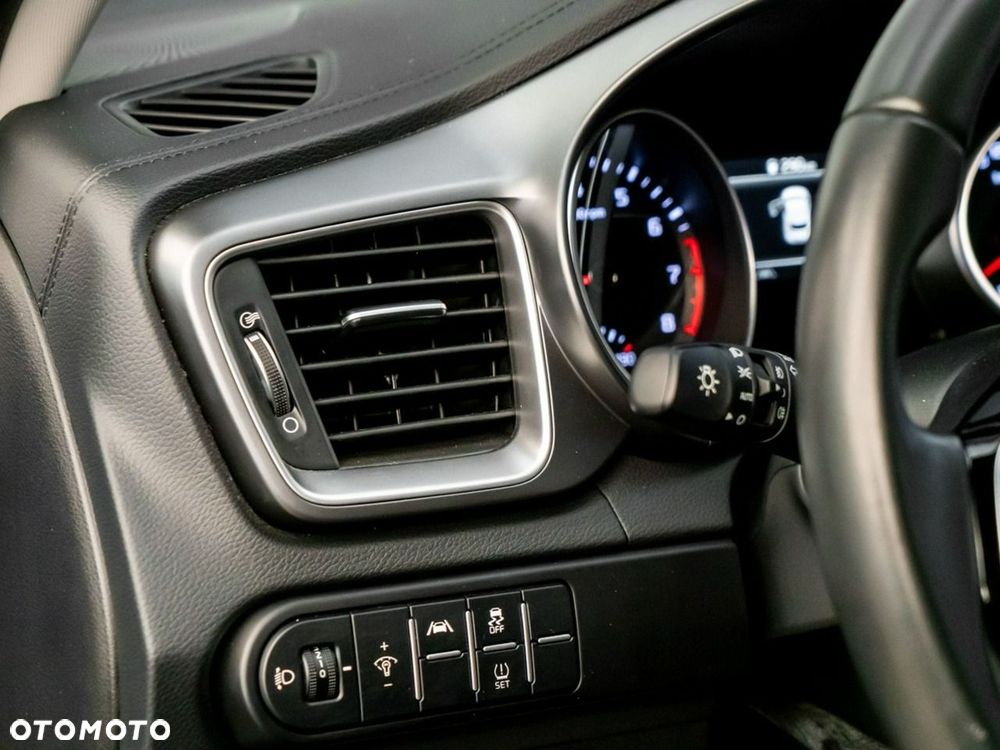 Kia XCeed 1.5 T-GDI M DCT - 21
