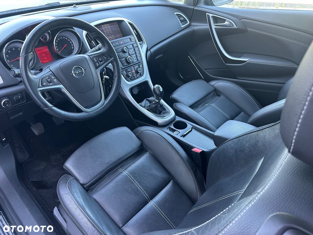 Opel Astra 1.6 Turbo Innovation - 12
