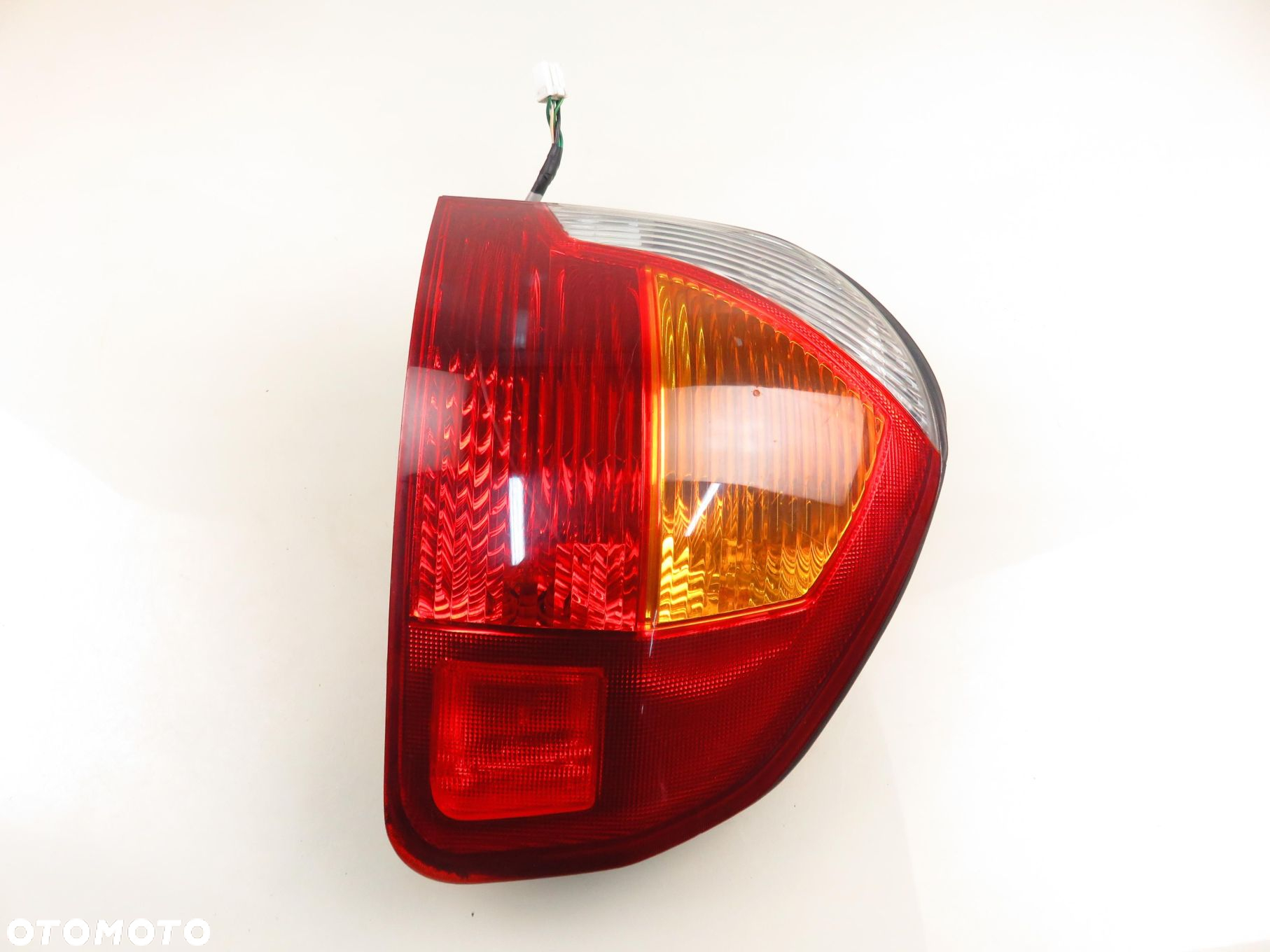 LAMPA PRAWA TYLNA HYUNDAI SANTA FÉ I - 9