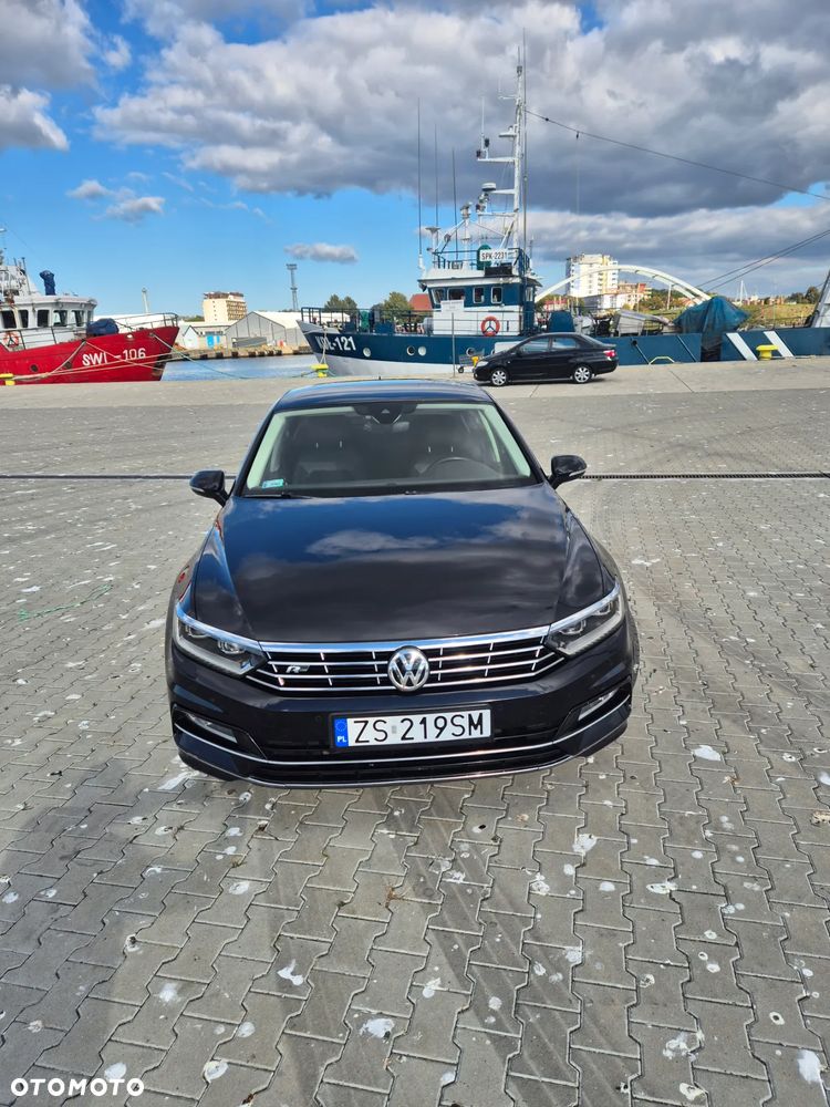 Volkswagen Passat - 2