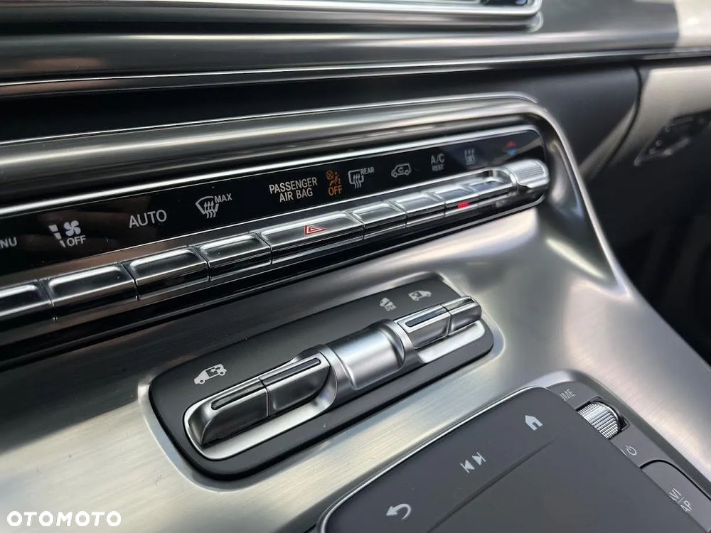 Mercedes-Benz Klasa V 300 d 4-Matic 9G-Tronic Exclusive (ekstra d³) - 13