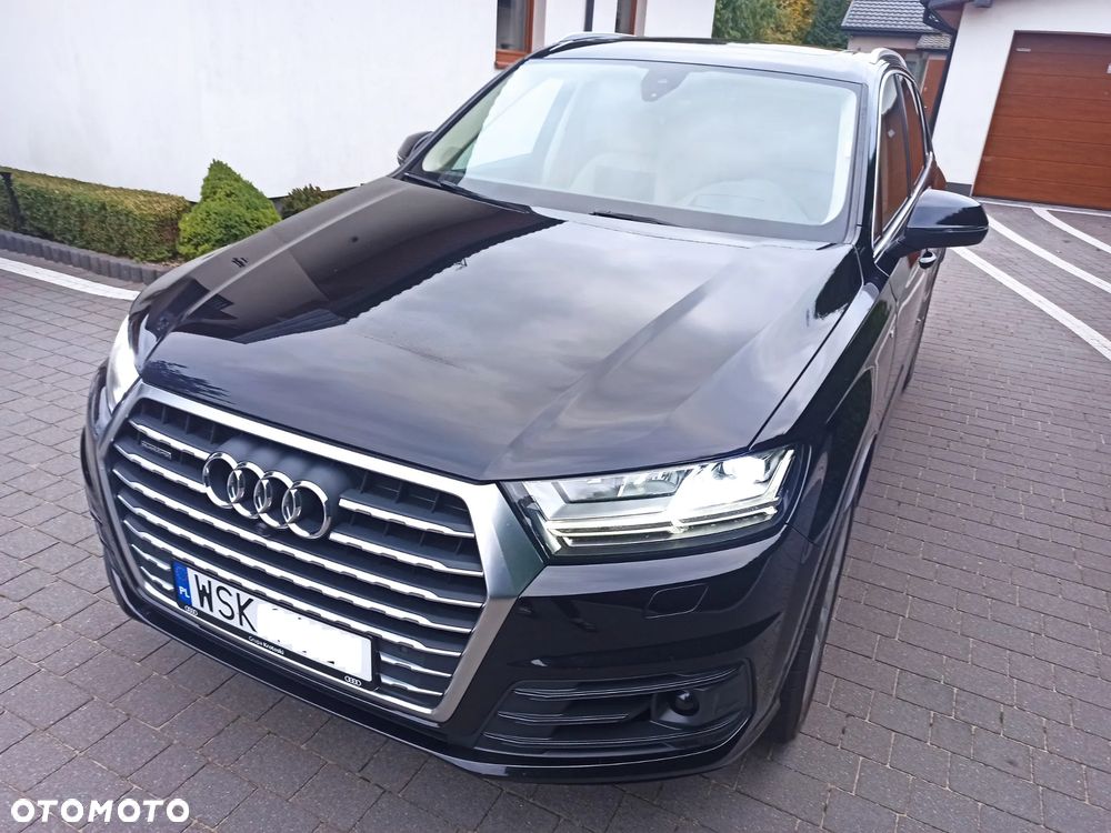 Audi Q7 - 10