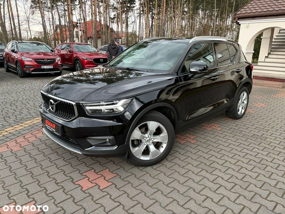 Volvo XC 40 T2 Momentum - 4