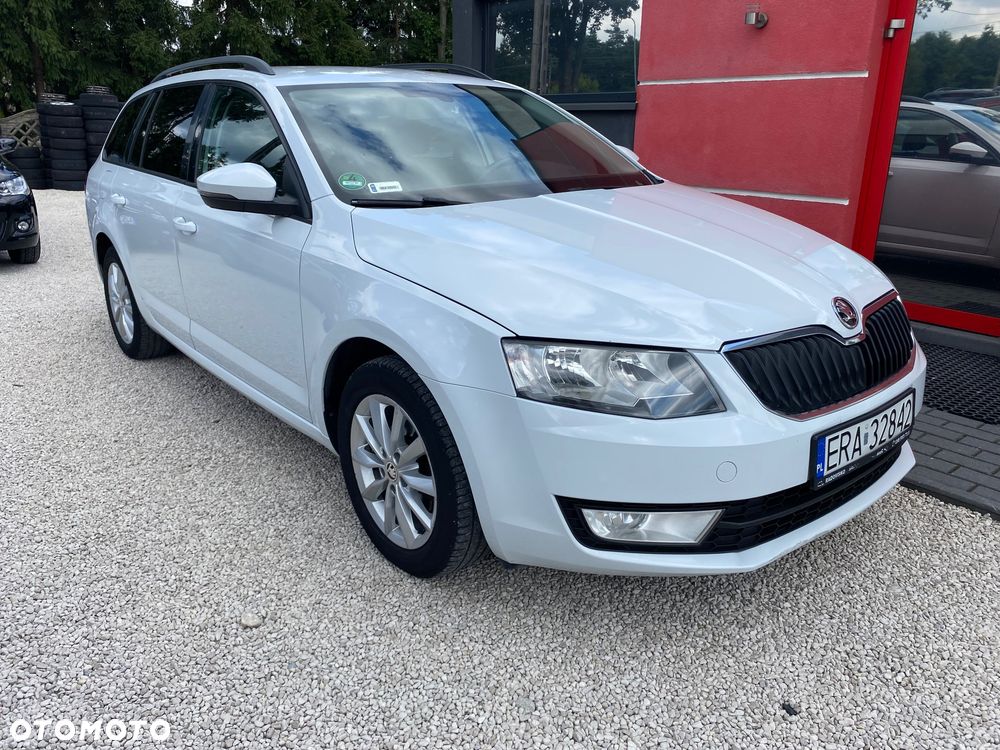 Skoda Octavia 1.6 TDI Ambition - 17