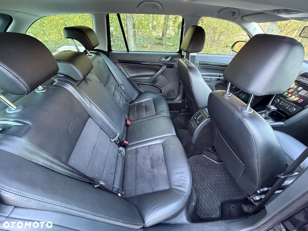 Skoda Octavia 1.8 TSI DSG Laurin & Klement - 16