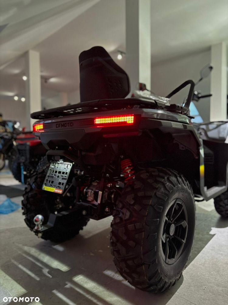 CFMoto CForce - 8