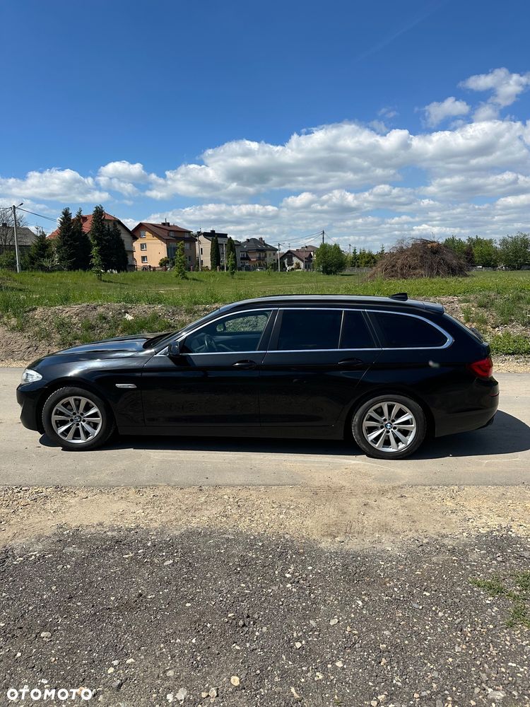 BMW Seria 5 520d - 14