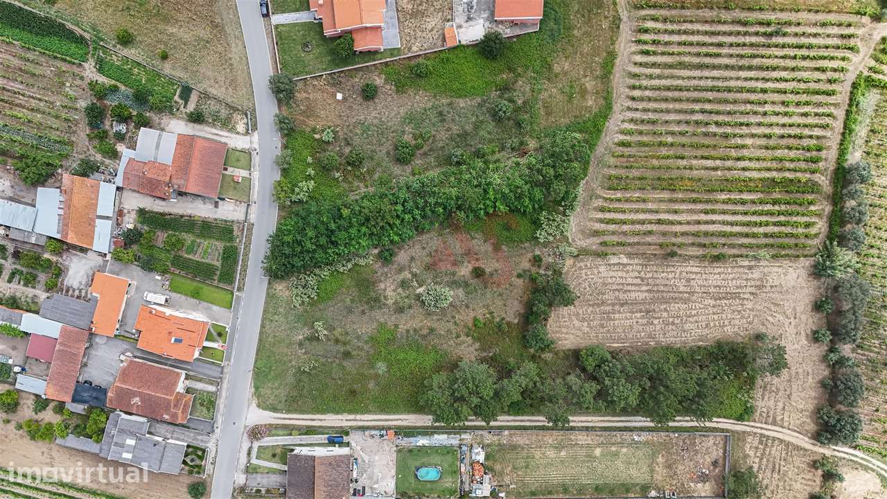 Terreno Urbano para Construção | 1.652,22 m² | São Lourenço do Bairro - Grande imagem: 4/7